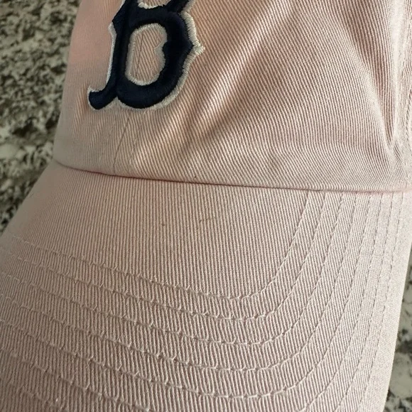 Pink Boston Red Sox Baseball Cap - Picture 6 of 6